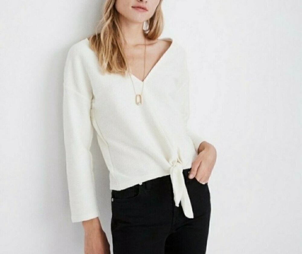Madewell Texture & Thread Ribbed Shirt Size Small V-neck Cream Cropped Tie